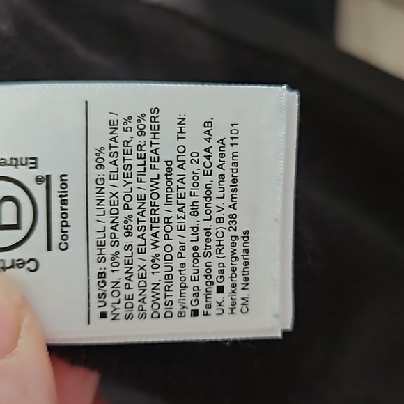 Athleta Size xlg Vest- Full Zip- Stretchy Sides- Black and Purple Floral Pattern - Picture 4 of 5